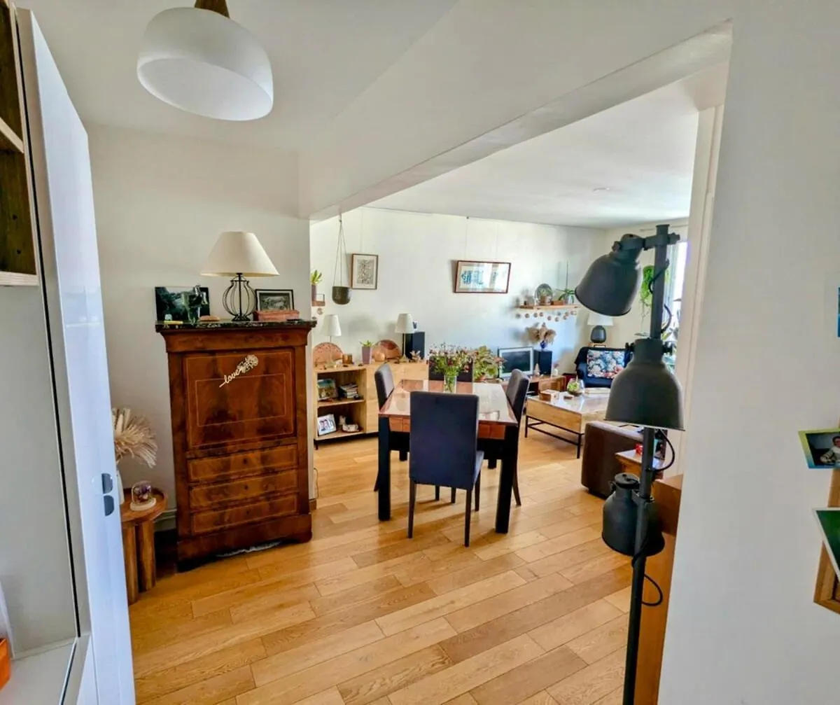 Spacieux Appartement Balcon Paris